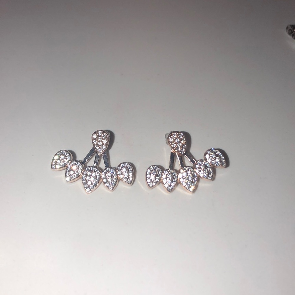 NWOT Rose gold and stone Ear Jacket Earrings